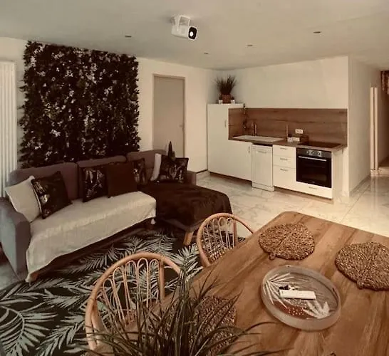 Jungle Suite, Jacuzzi A 7 Min De La Mer